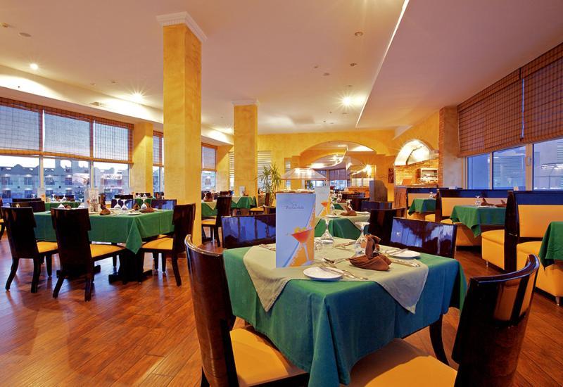 Blend Club Aqua Resort Gurdaka Kültér fotó
